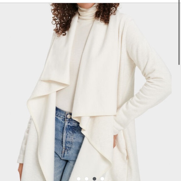 - NWT UGG Janni Fleece Blanket Cardigan - Picture 3 of 10